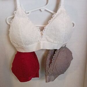 Elegant Lace Women's Bra Set - White, Red, Gray